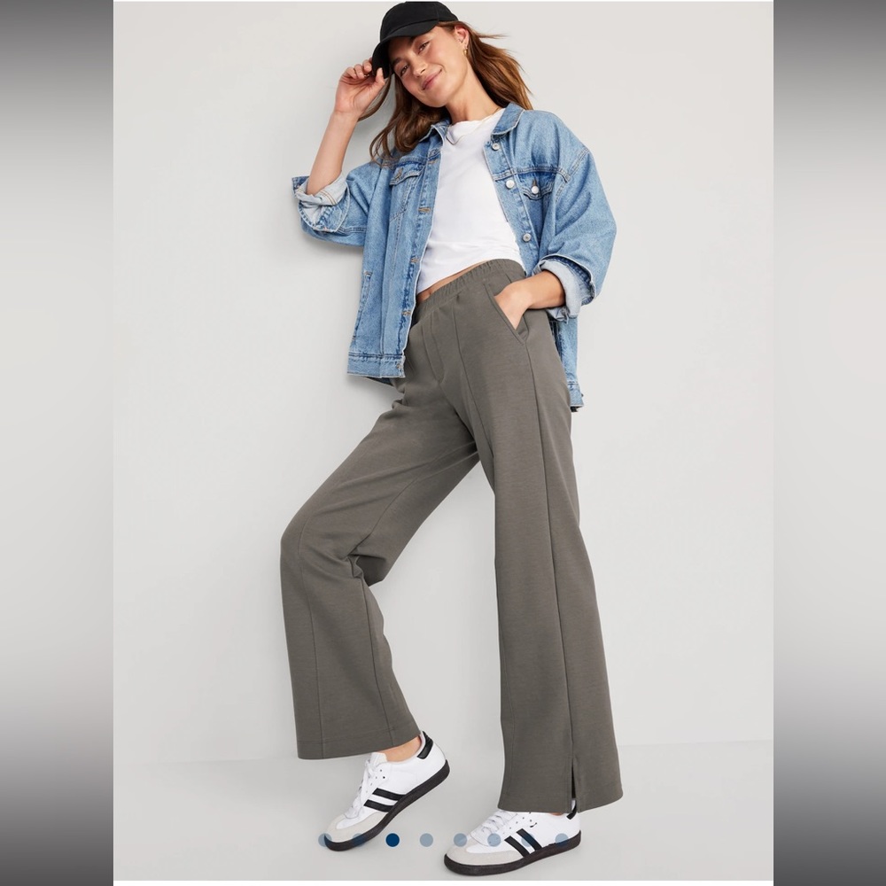 Old Navy Dynamic Fleece Trousers